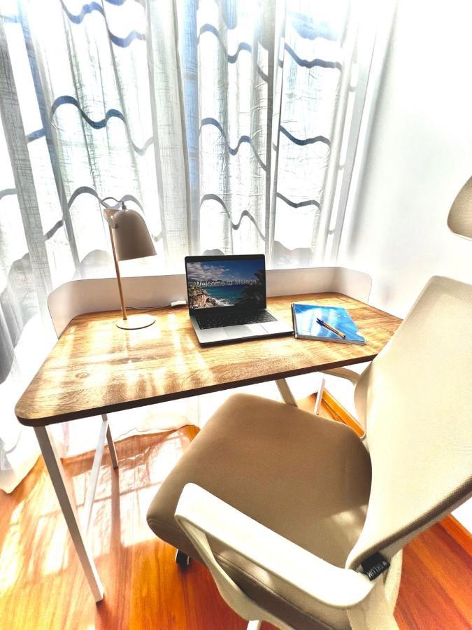 Homely Malaga Av Rosaleda Centro Historico ภายนอก รูปภาพ