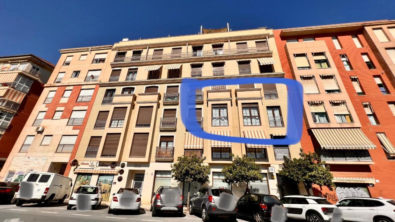 Homely Malaga Av Rosaleda Centro Historico ภายนอก รูปภาพ