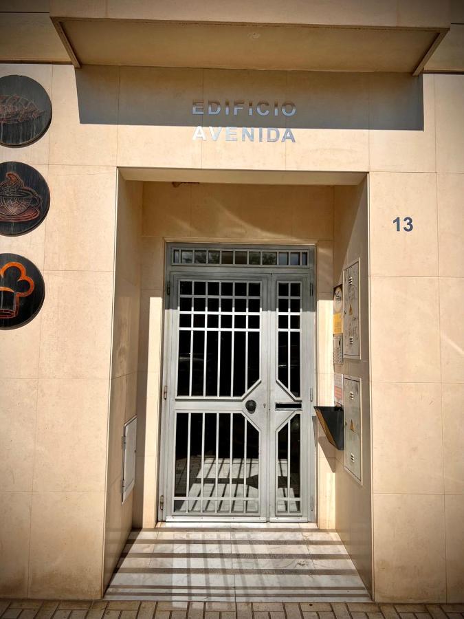 Homely Malaga Av Rosaleda Centro Historico ภายนอก รูปภาพ